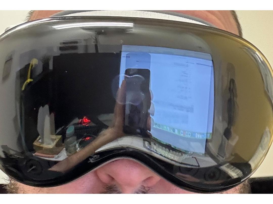 Przyszłość Apple Vision Pro w opałach — produkcja wstrzymana?