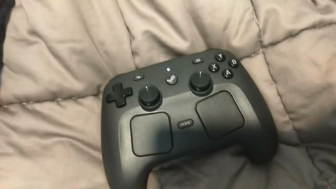 Steam Controller krzyczy po upadku — nowa funkcja Valv e zaskakuje graczy