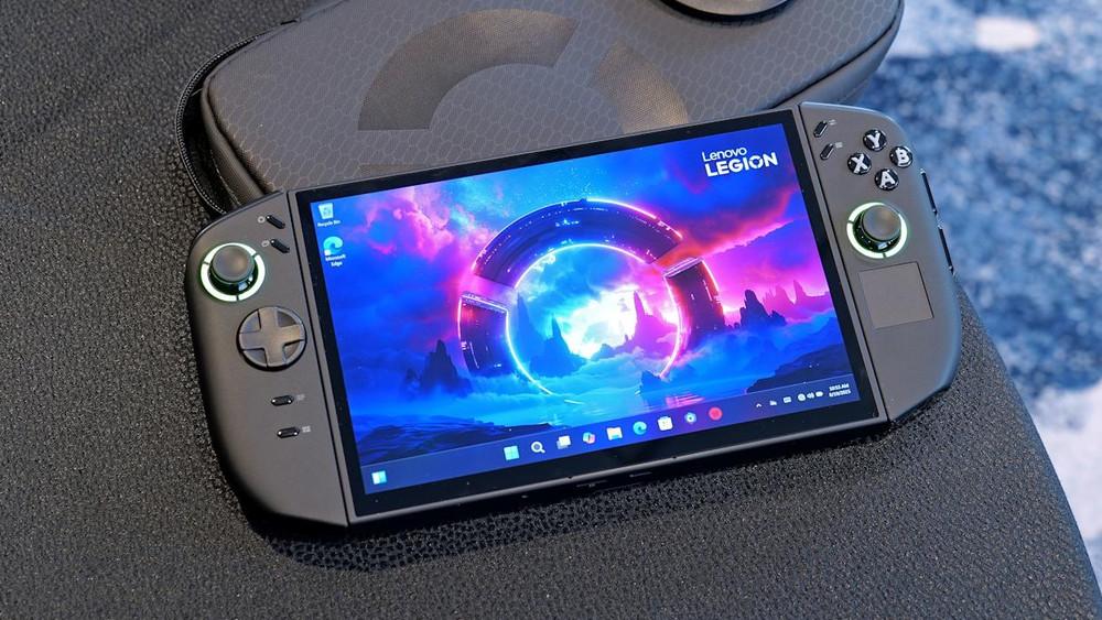 Lenovo Legion Go 2 – nowa konsola przenośna z ekranem OLED i procesorem Ryzen Z2 Extreme