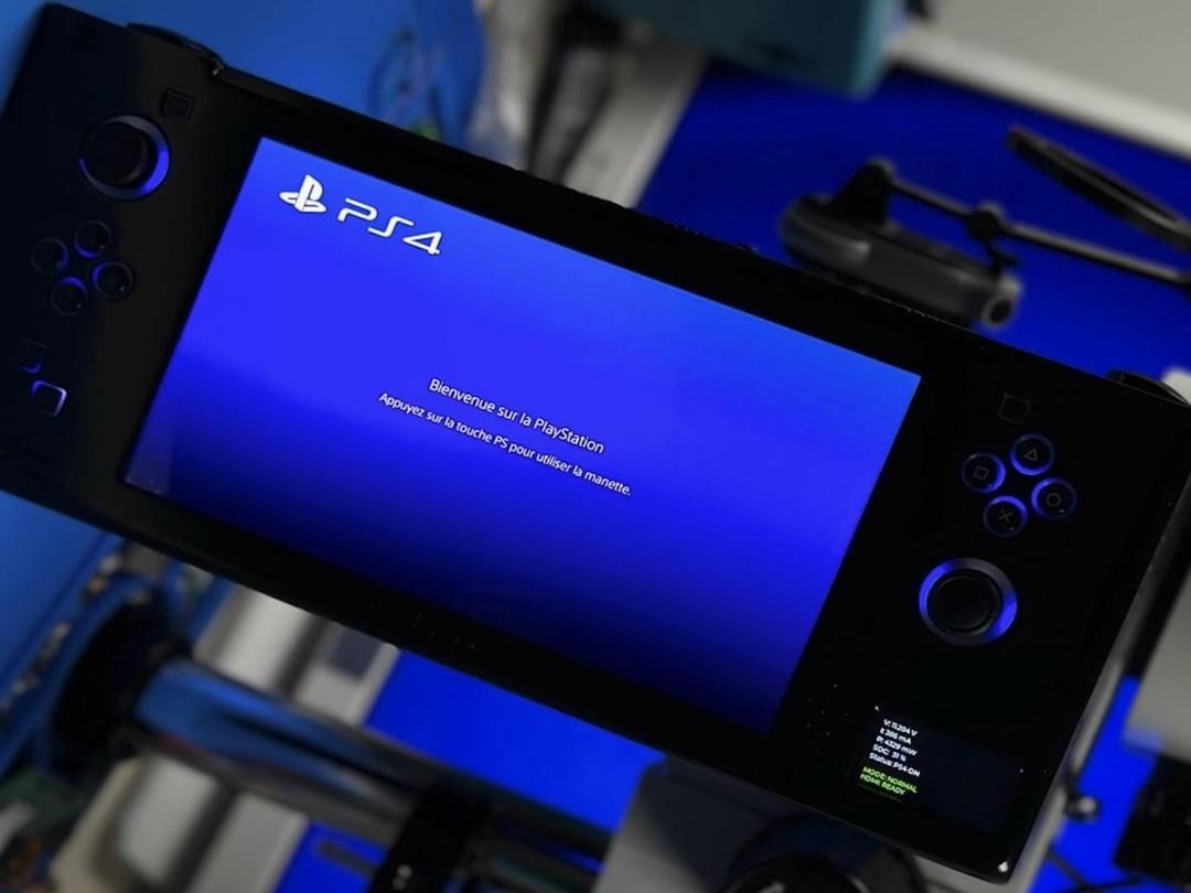 PS4 Slim przerobione na handheld z OLED — ktoś tu ma złote ręce